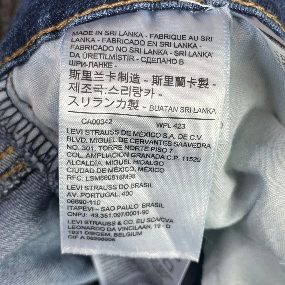 Levi's Mid Length Shorts Womens 28 Blue Denim Cuffed Stretch Casual Summer